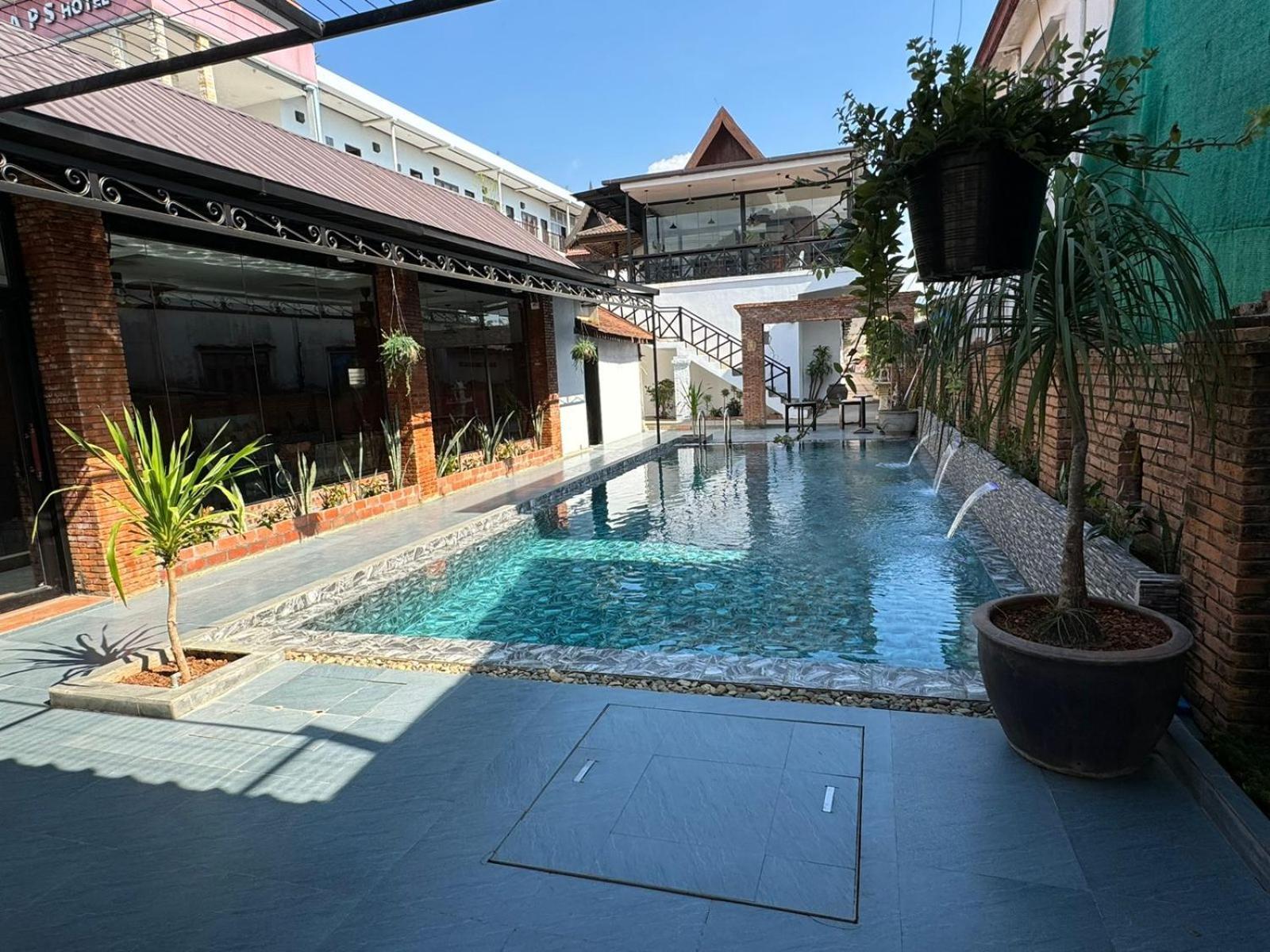 Win Hotel Vang Vieng Exteriör bild