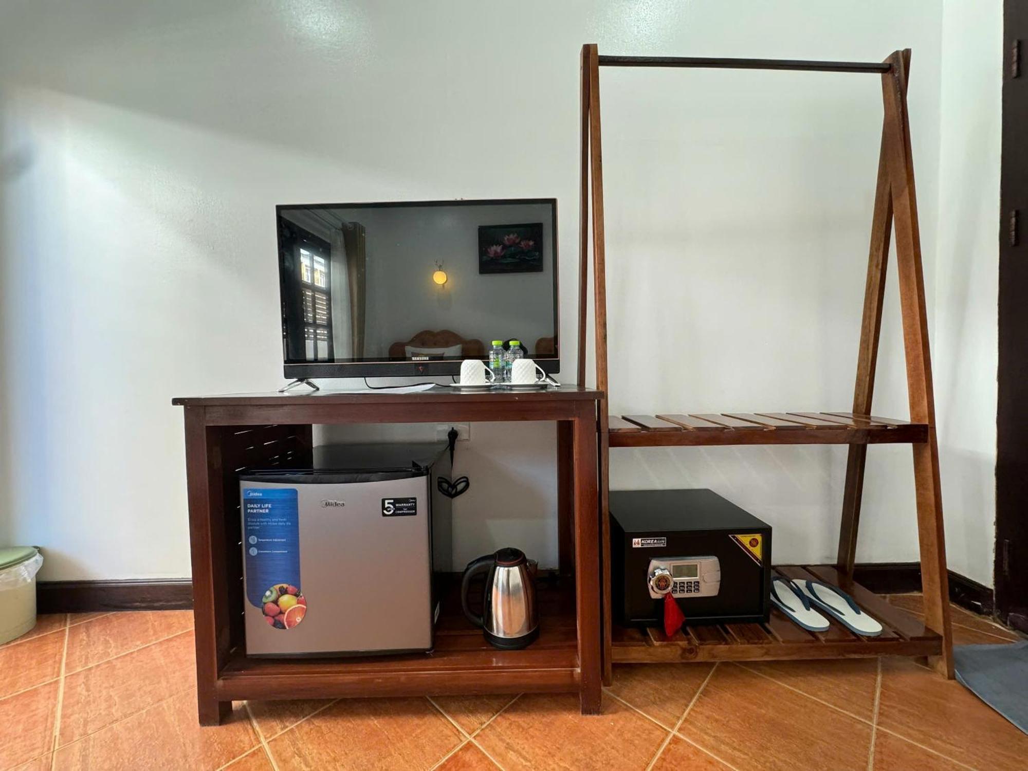 Win Hotel Vang Vieng Exteriör bild