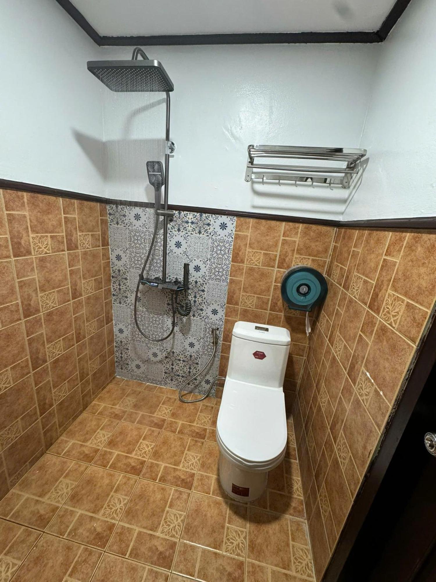 Win Hotel Vang Vieng Exteriör bild